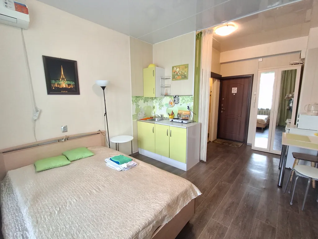 Квартира Квартира Гостинка на жд вокзале — Хабаровск