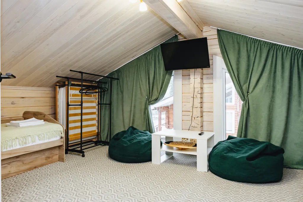 Коттедж на большую компанию близко от подъемника