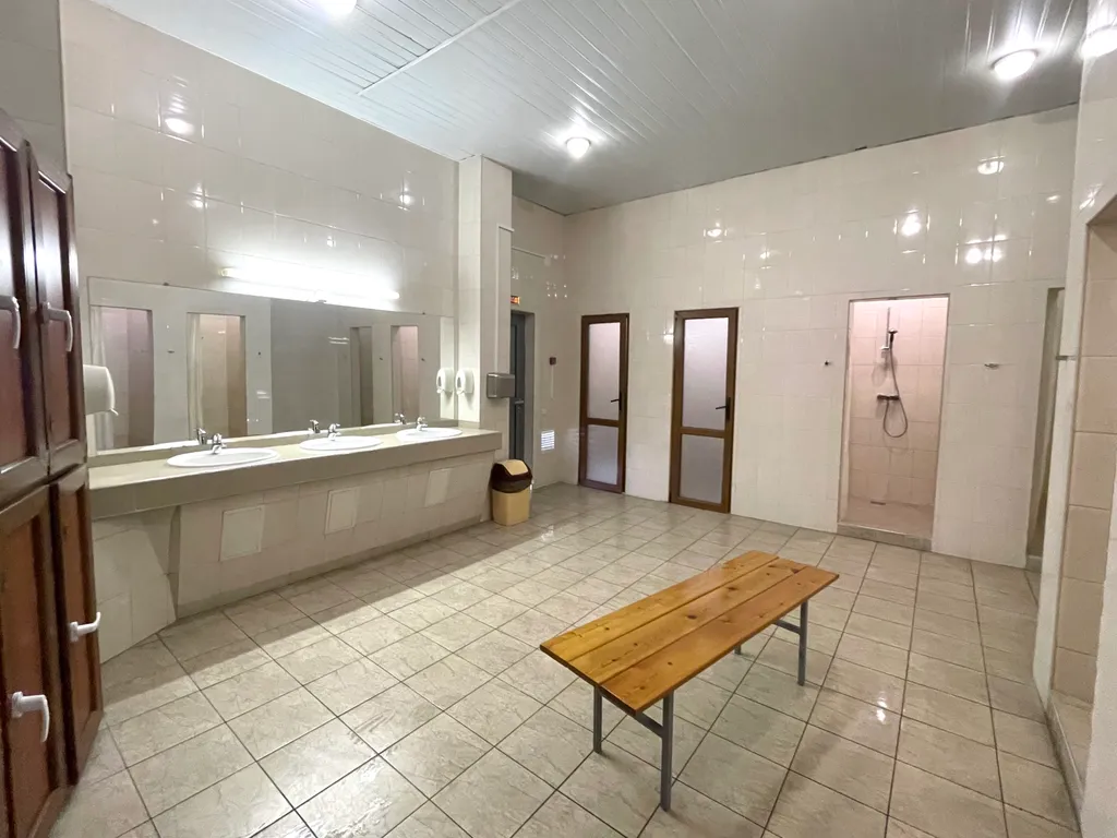 Апартамент с видом на море в жилом комплексе с бассейном