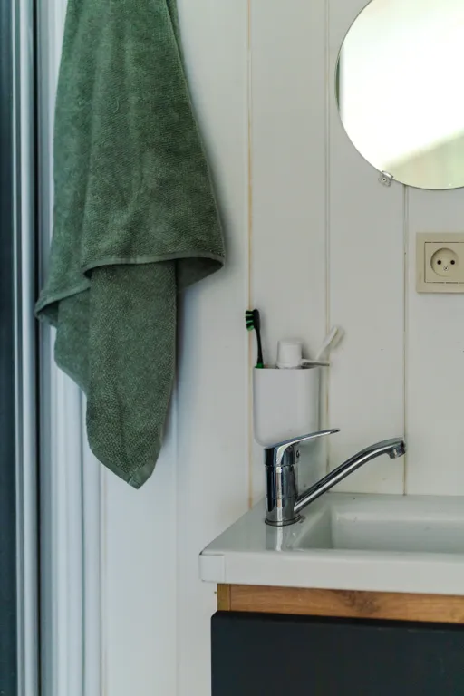 Дом-студия с панорамной стеной на залив Мусталанлахти