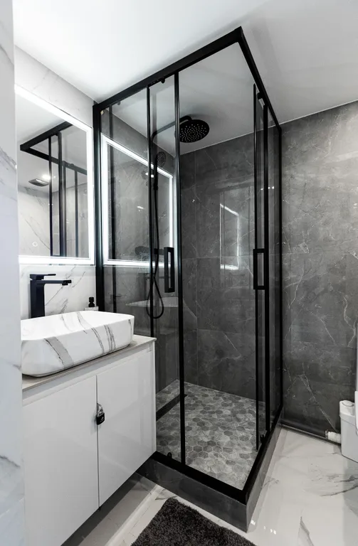 Стильная дизайнерская квартира