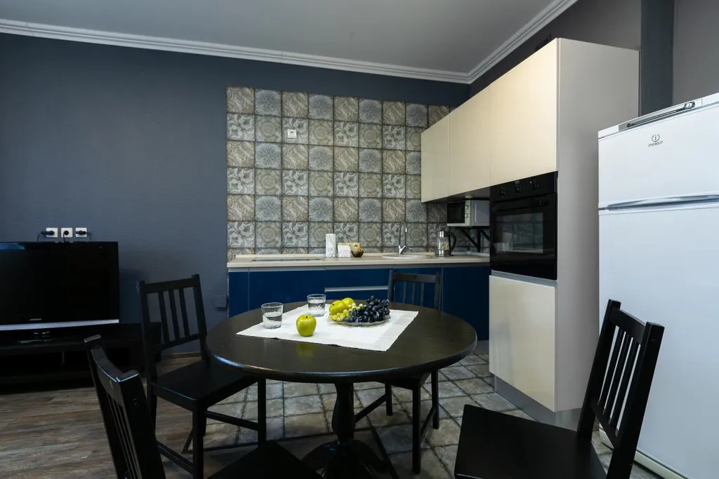 Квартира Квартира Евродвушка рядом с ТЦ Мегаполис и Южным Автовокзалом — Екатеринбург