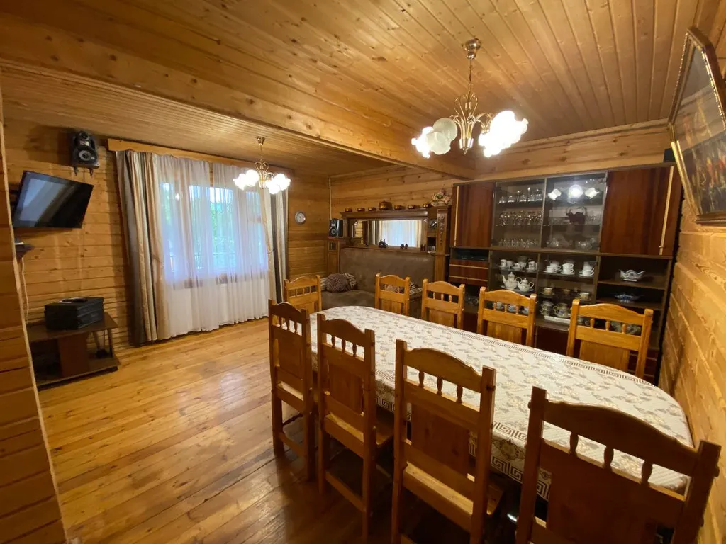 6-комнатный Дом