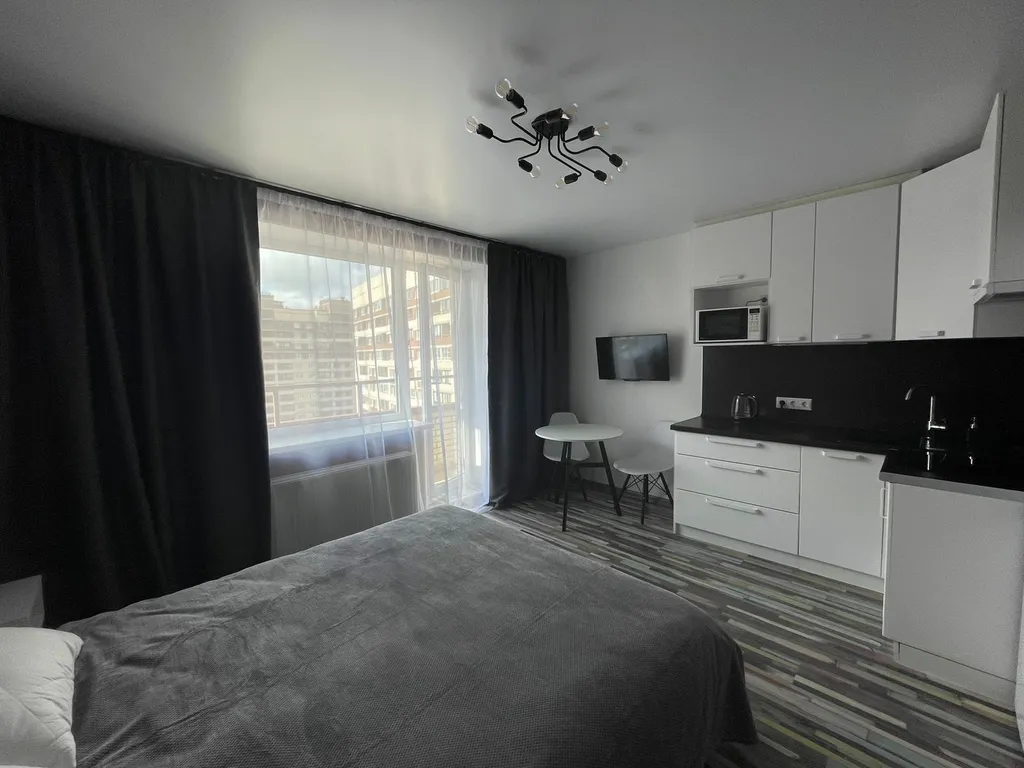 Уютная студия догфрендли в современном доме с лифтом