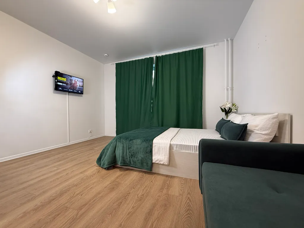 Тут хорошо на Космонавтов