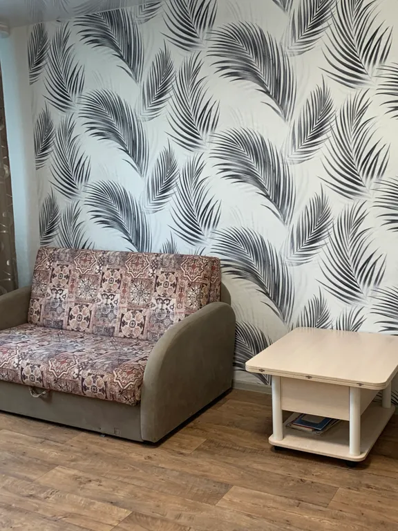 Уютная квартира в центре поселка