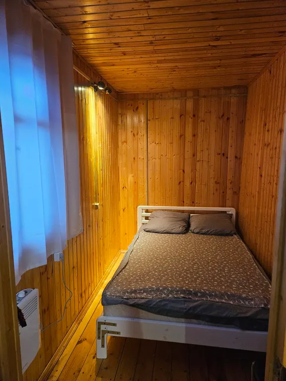 Уютный дом у озера