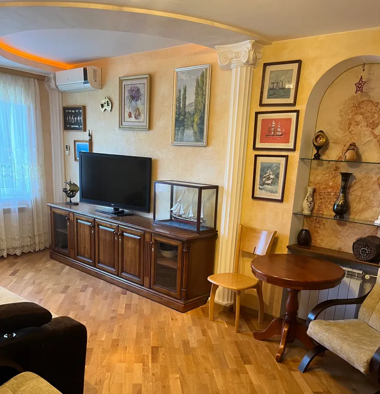 Квартира Апартаменты с видом на море и горы — Ялта