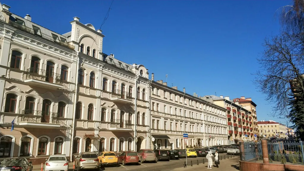 Квартира Квартира у Ратуши в доме Берлянда 1835 года на площади Свободы — Минск