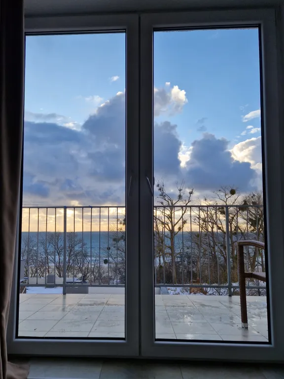 Видовая квартира — аренда посуточно в Янтарный