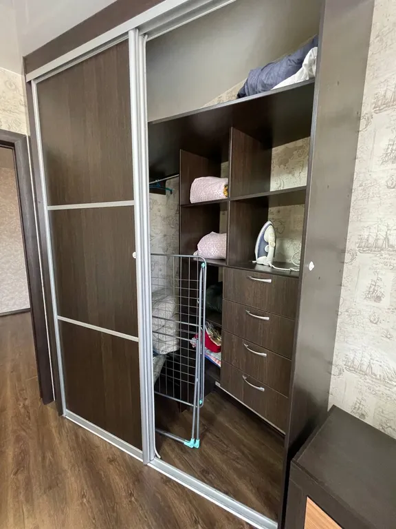 В центре Ишима, просторная 2-комнатная для командировок и семьи