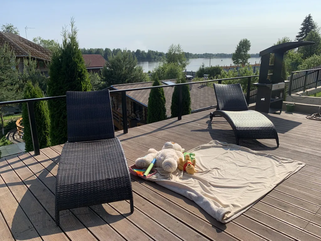 Аренда дома на Неве в 30 минутах от Петербурга в Песках