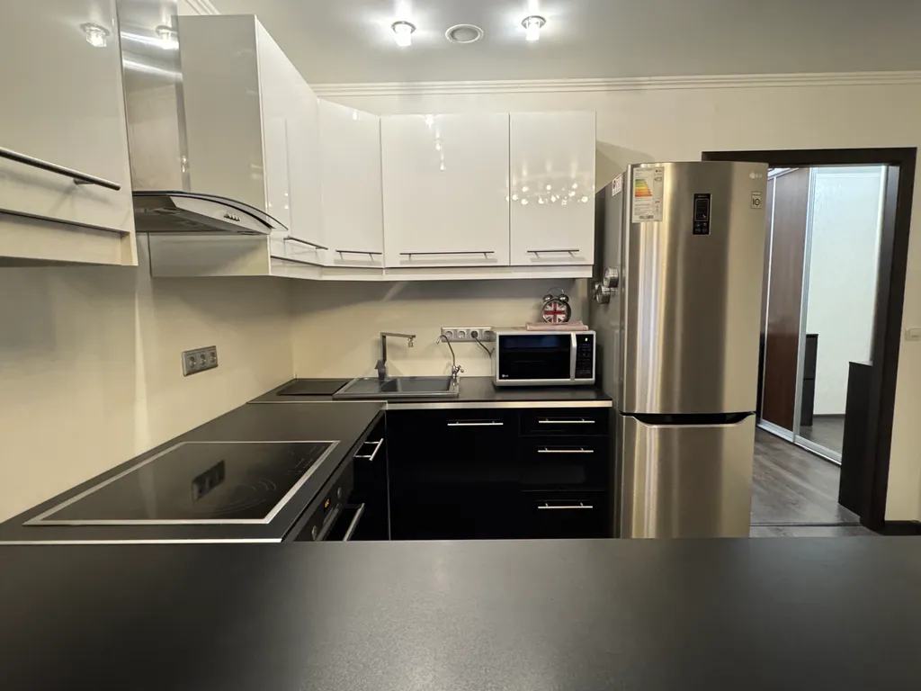 Апартаменты-студио на Карпова 16/2