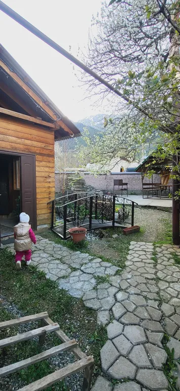 Коттедж Уютный двухэтажный дом — Архыз