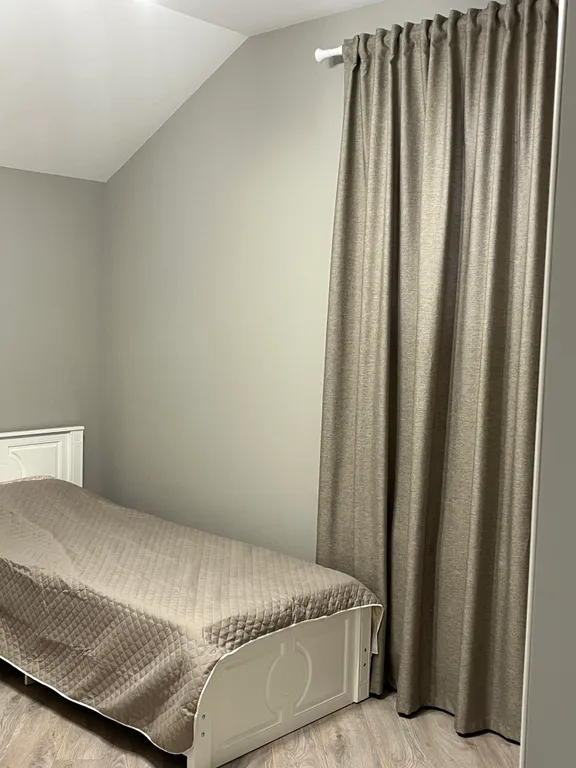 Двухэтажный коттедж на берегу Каспийского моря