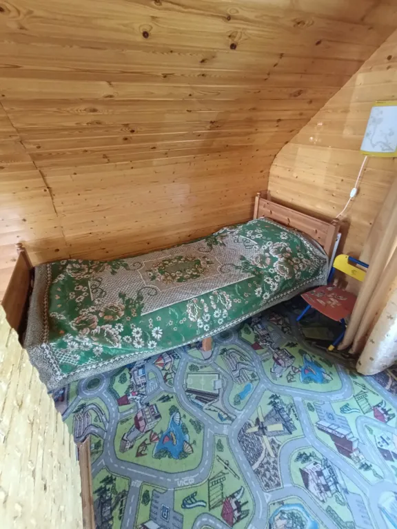 Уютный дом возле реки