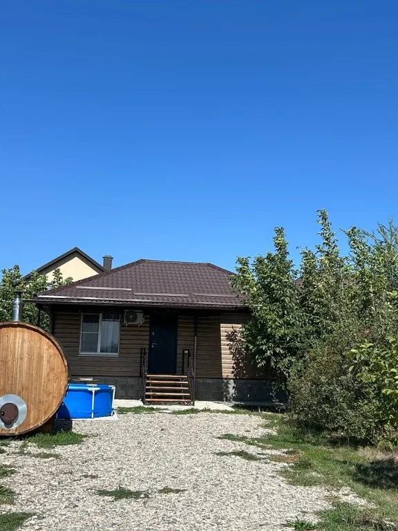 Коттедж Уютный домик с баней и большой территорией — Винсады