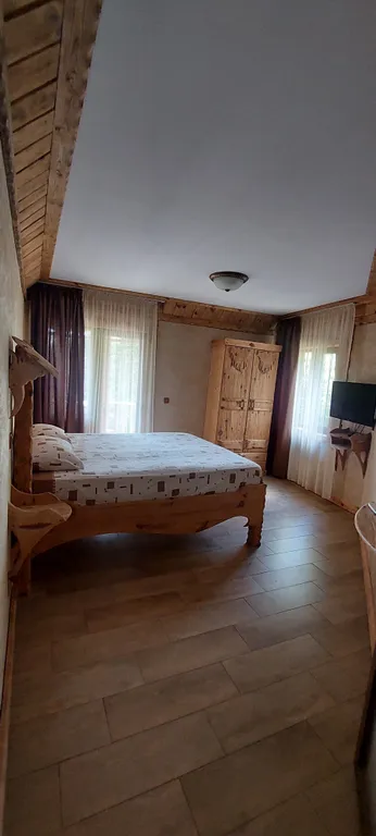 Уютная однокомнатная квартира в частном секторе с дизайнерским ремонтом — аренда посуточно в Ялта