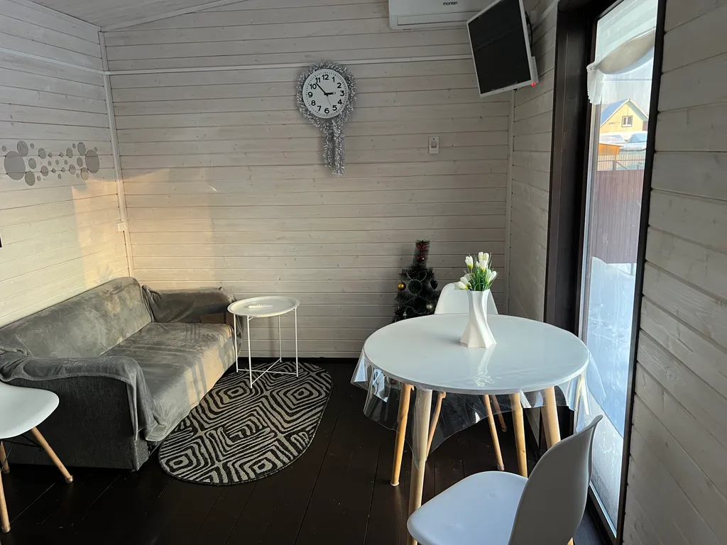 Коттедж Дом на берегу реки с чаном фурако и баней, с собственным прудом — Казань