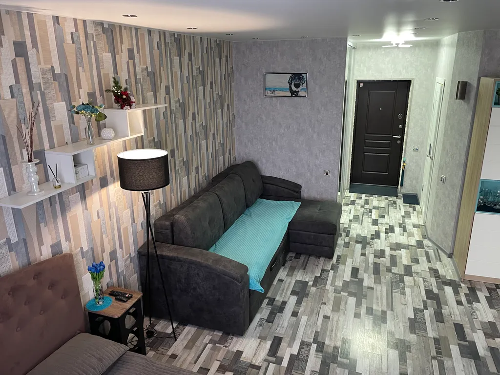 Студия с видом на Волгу