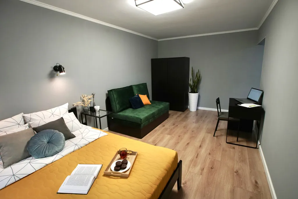 Современная квартира для отдыха и работы в спокойном районе Алматы