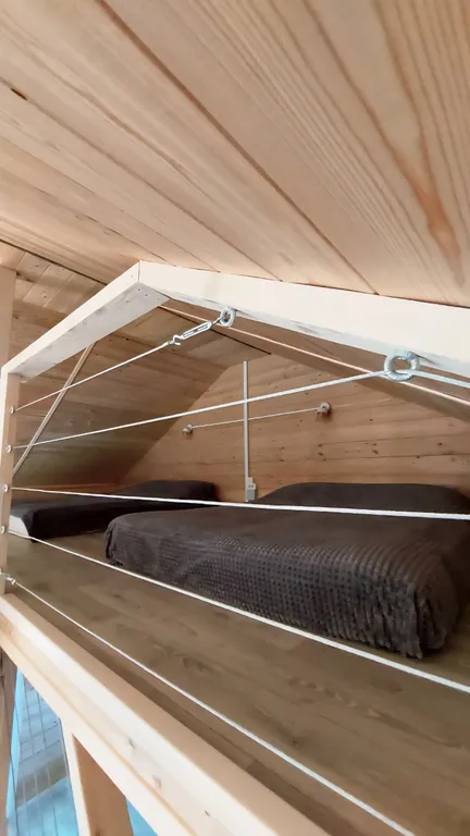 Уютный дом возле томской писаницы