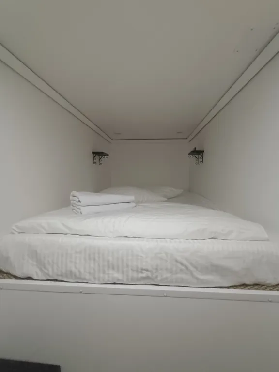 Уютный двухместный номер стандарт с двуспальной кроватью эконом