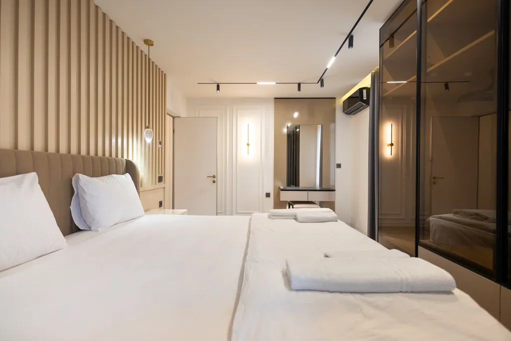 Современная дизайнерская квартира рядом с метро