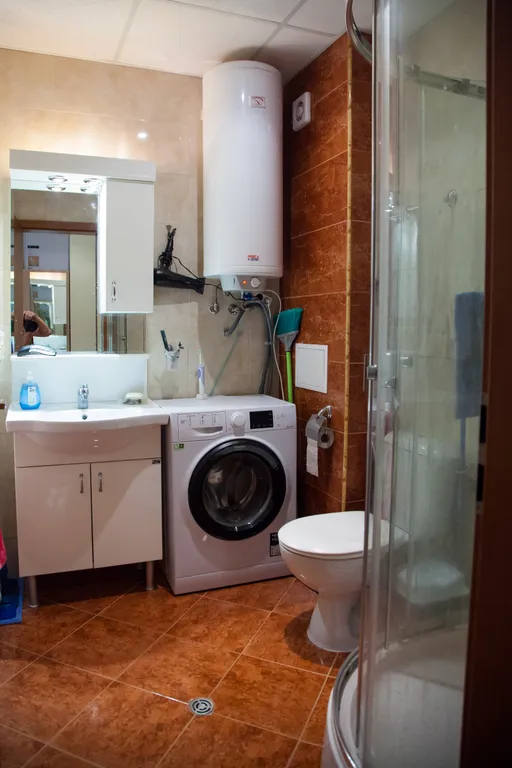 Двухкомнатная квартира у моря Чёрно-белая дача