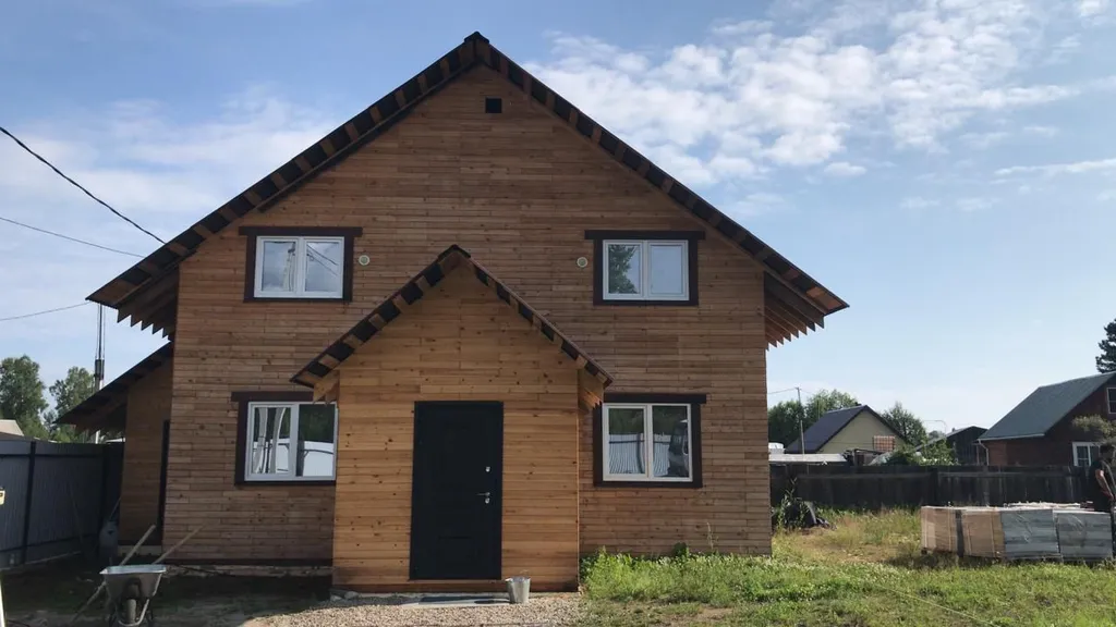 Новый деревянный дом