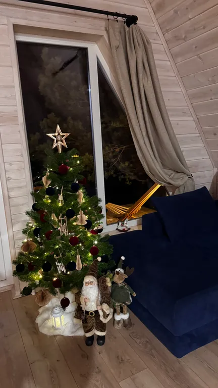 Афрейм на берегу озера Селигер с банным чаном