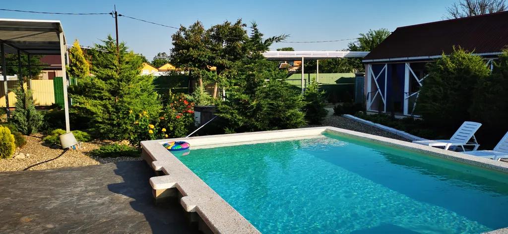 Коттедж Большой дом на море — Кучугуры