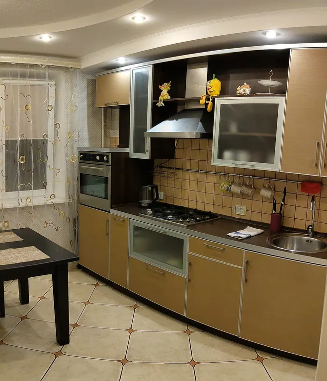 Трехкомнатная квартира в центре