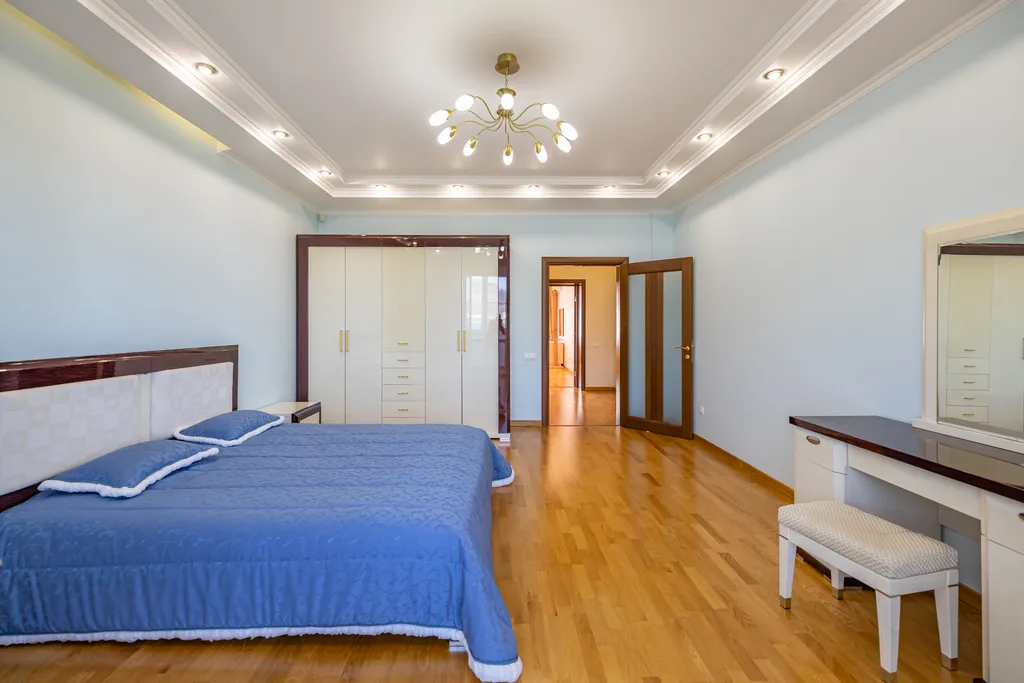 Двухкомнатная квартира на первой линии