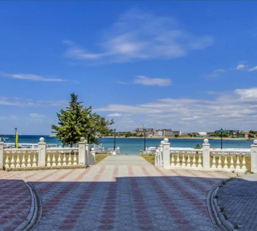 Уютная студия 50м до пляжа, 1 линия