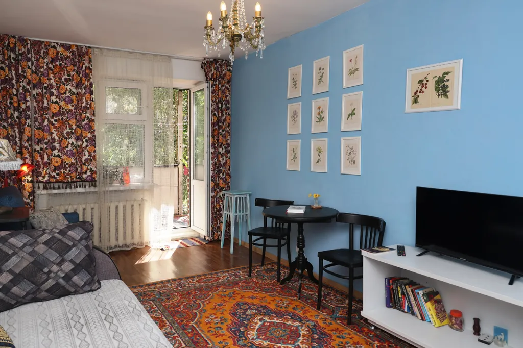 Квартира в центре Машгородка с большой открытой лоджией