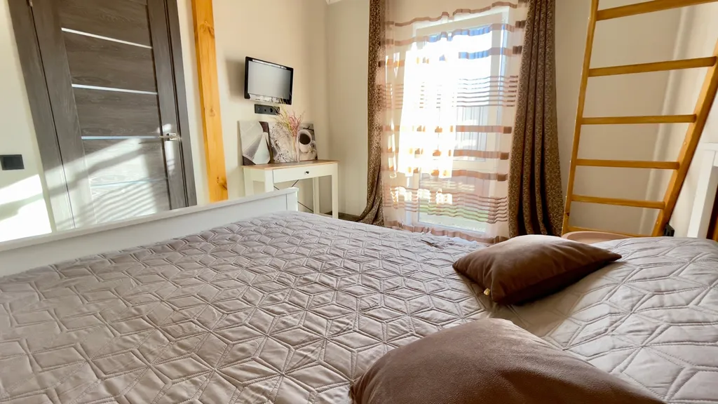 Стильный уютный дом с баней в 10 мин езды от метро