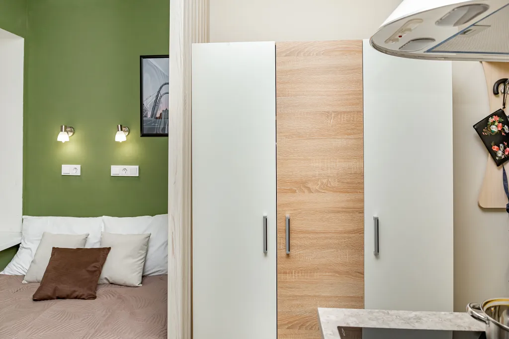 Квартира-студия, 13,7 м², 1 кровать