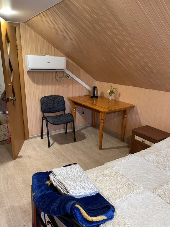 Квартира Уютная мансарда в частном доме — аренда посуточно в Сочи