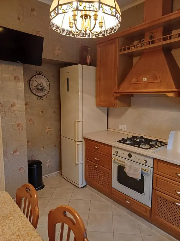 Исторический центр Полоцка 2-комнатная квартира, сталинка