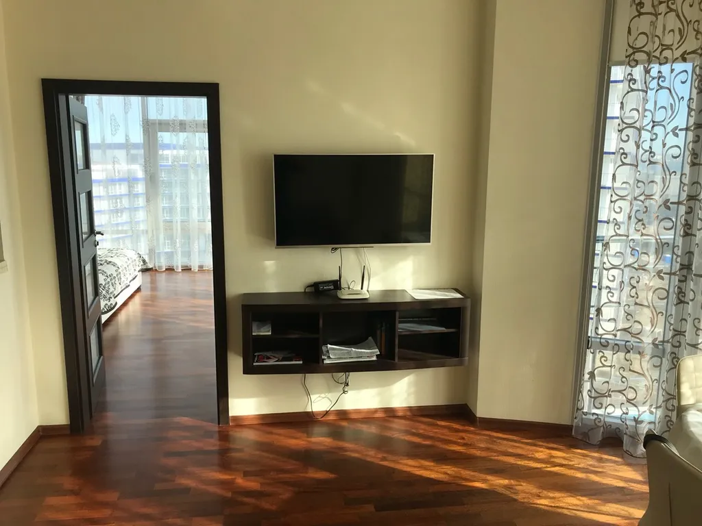 Апартаменты на первой линии моря с  бассейном и со своим пляжем у моря