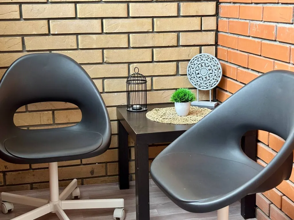 Студия с дизайнерским ремонтом