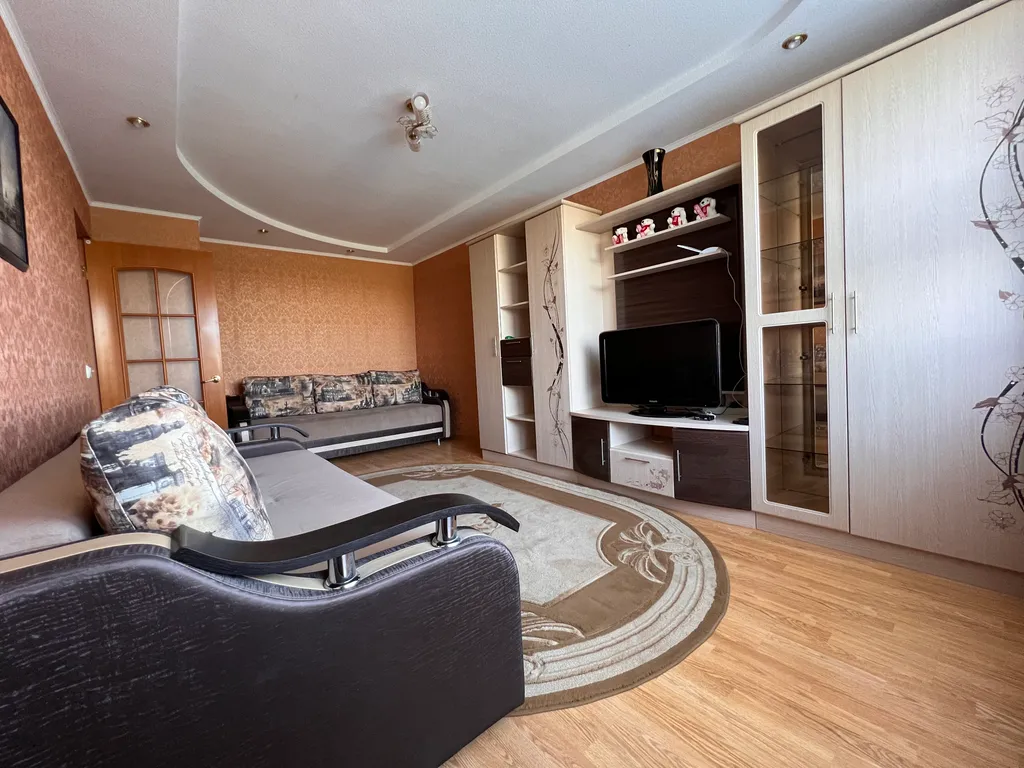 Уютная квартира — аренда посуточно в Каменск-Шахтинский