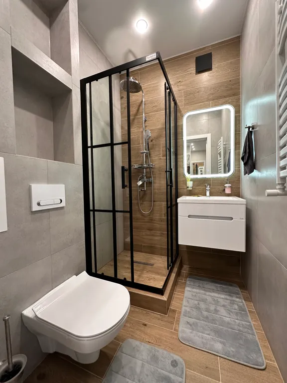 Апартаменты комфорт-класса в новом доме на берегу моря