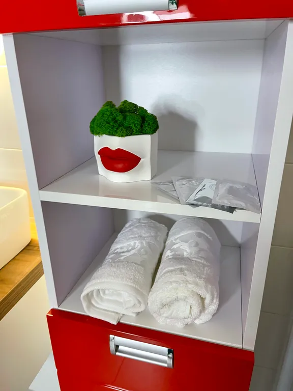 Квартира напротив МРНЦ Онкоцентр