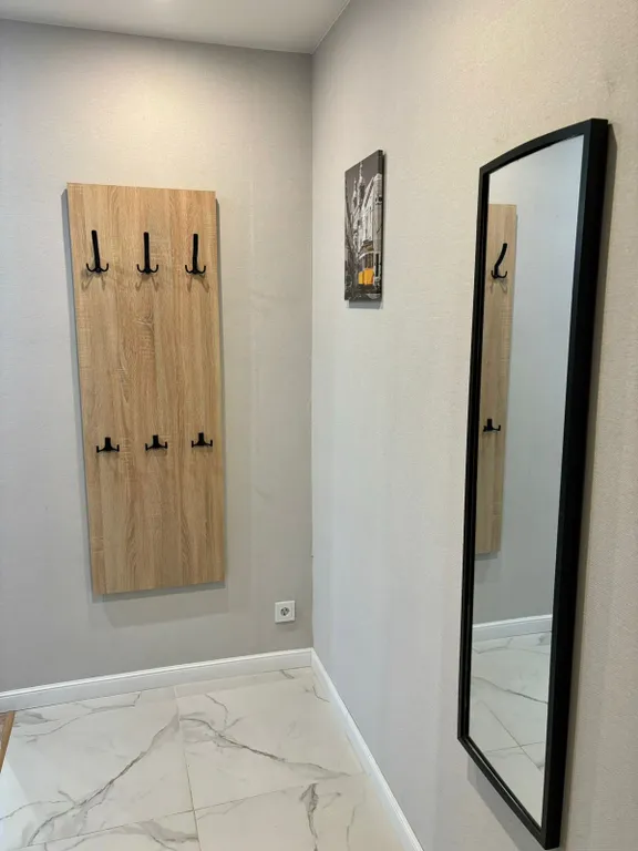 Светлая-уютная квартира в центре города с видом на сквер