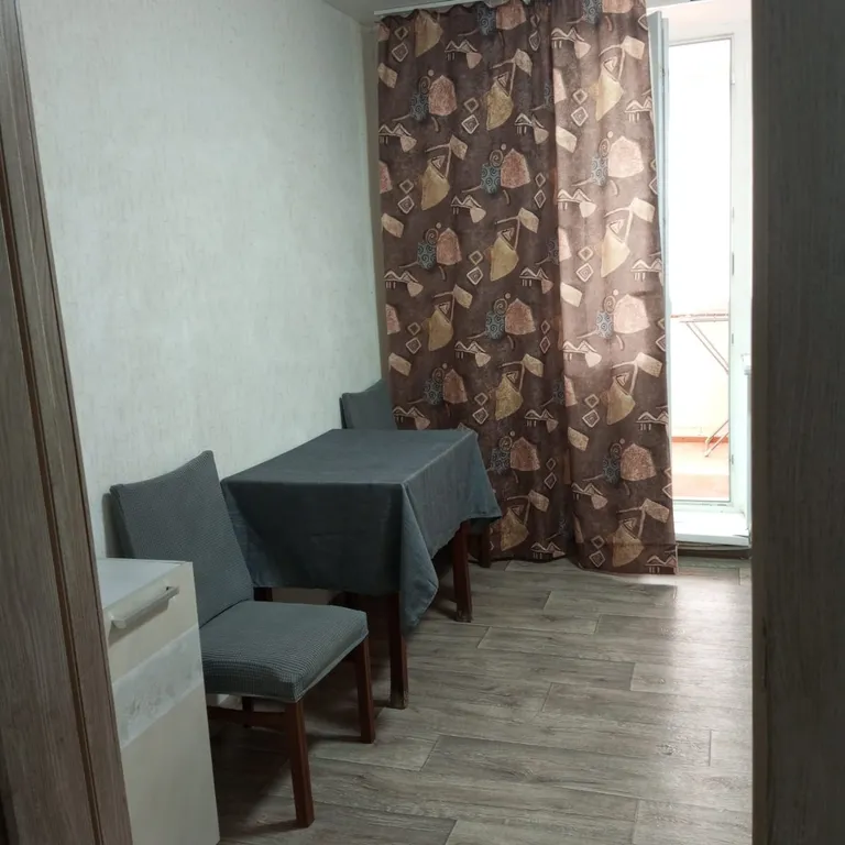 Квартира 3-комнатная Квартира — Джанкой