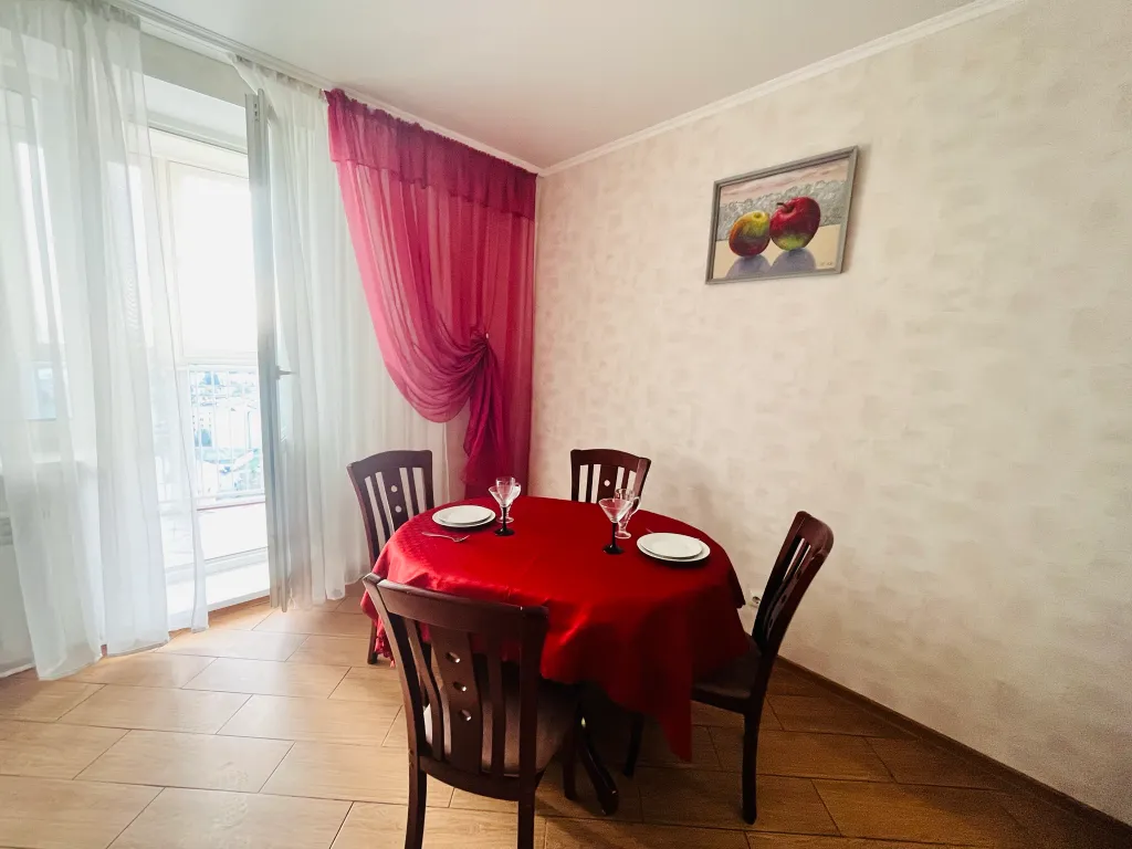 Просторная двушка в центре