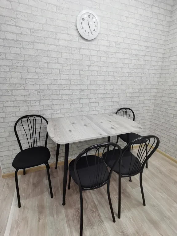 Просторная студия рядом с бассейном