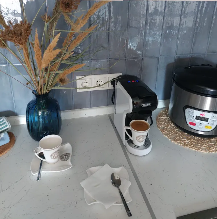 Комфортная, новая 2-я квартира рядом с морем